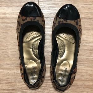 Leopard Comfort Flats